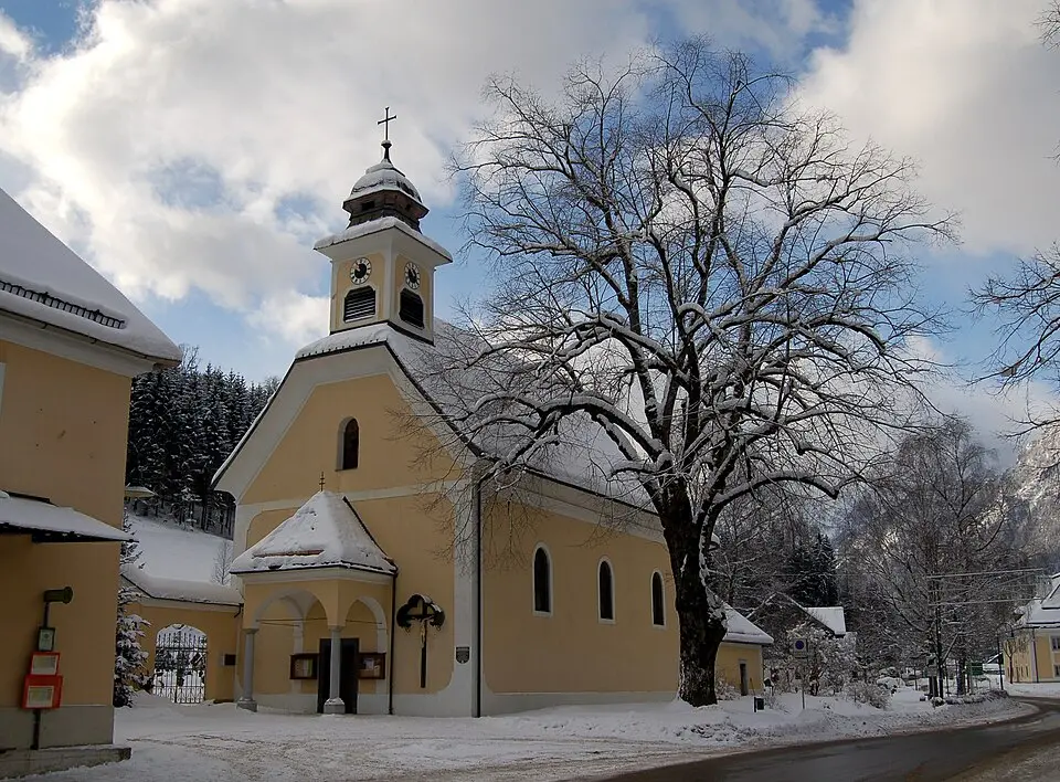 Bild: Herzi Pinki · CC BY-SA 3.0 Pfarrkirche Hinterstoder