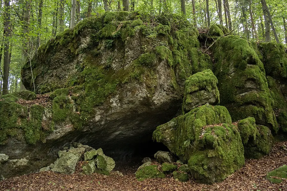 Hirschberghöhle