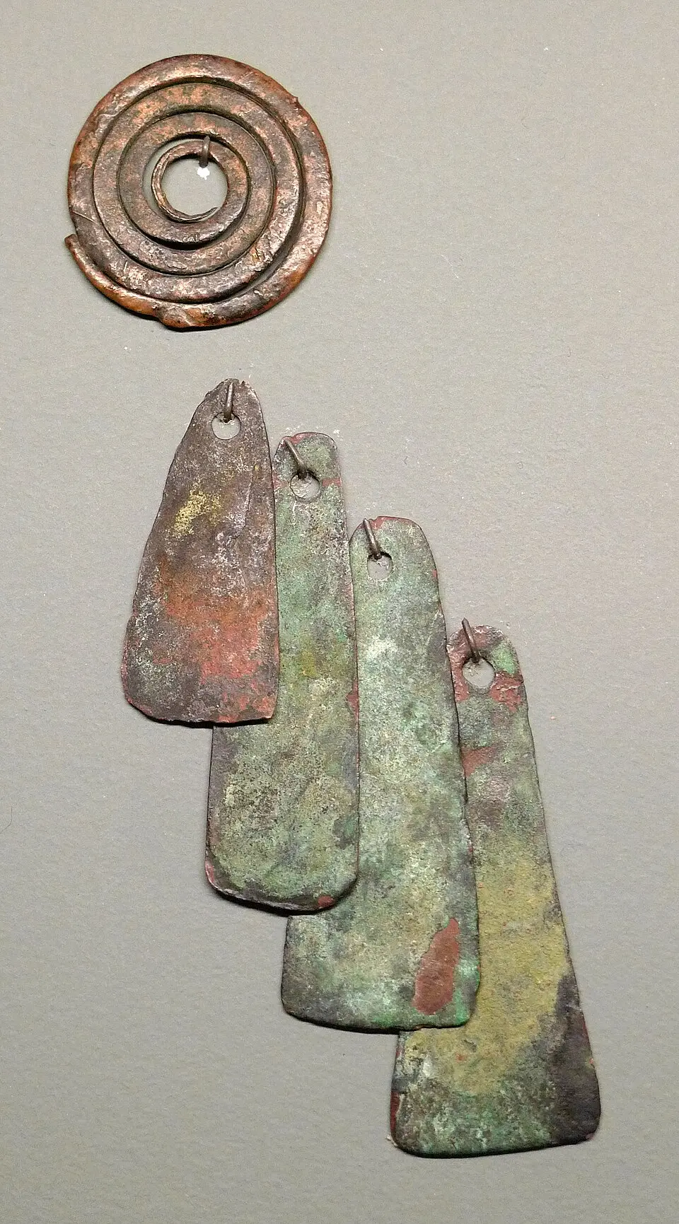 Länti, jungsteinzeitliche und bronzezeitliche Ufersiedlungen