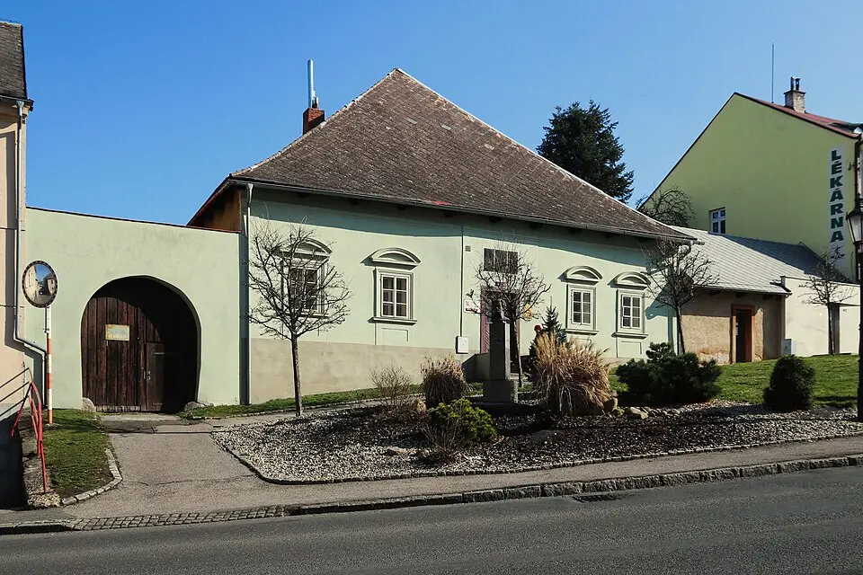 Klášter františkánský