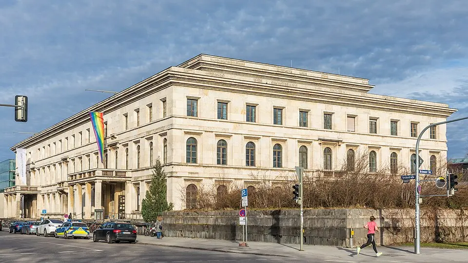 Führerbau
