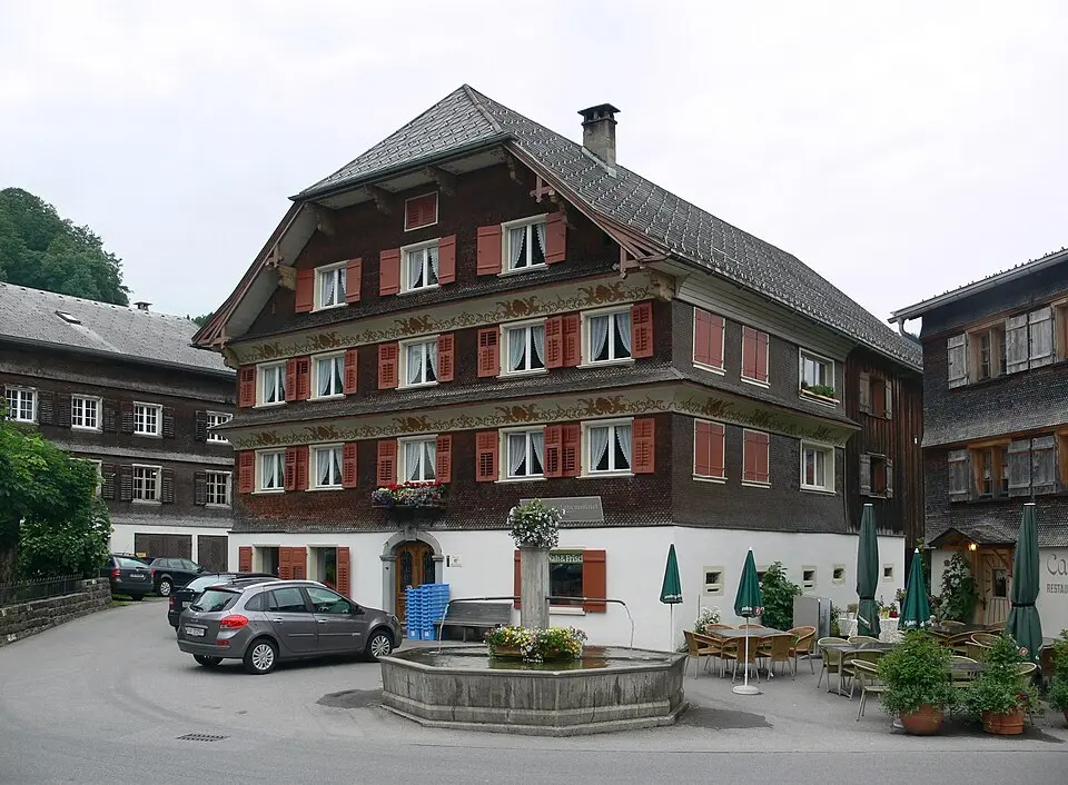 Unterer Dorfbrunnen