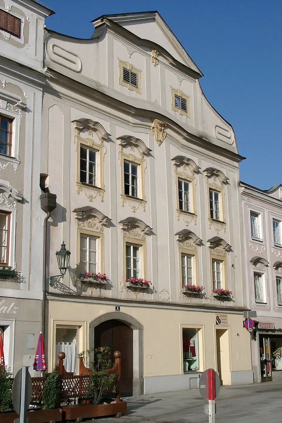 Bürgerhaus, Wolfhaus