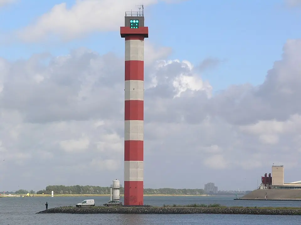 Vuurtoren Europoort Hoog