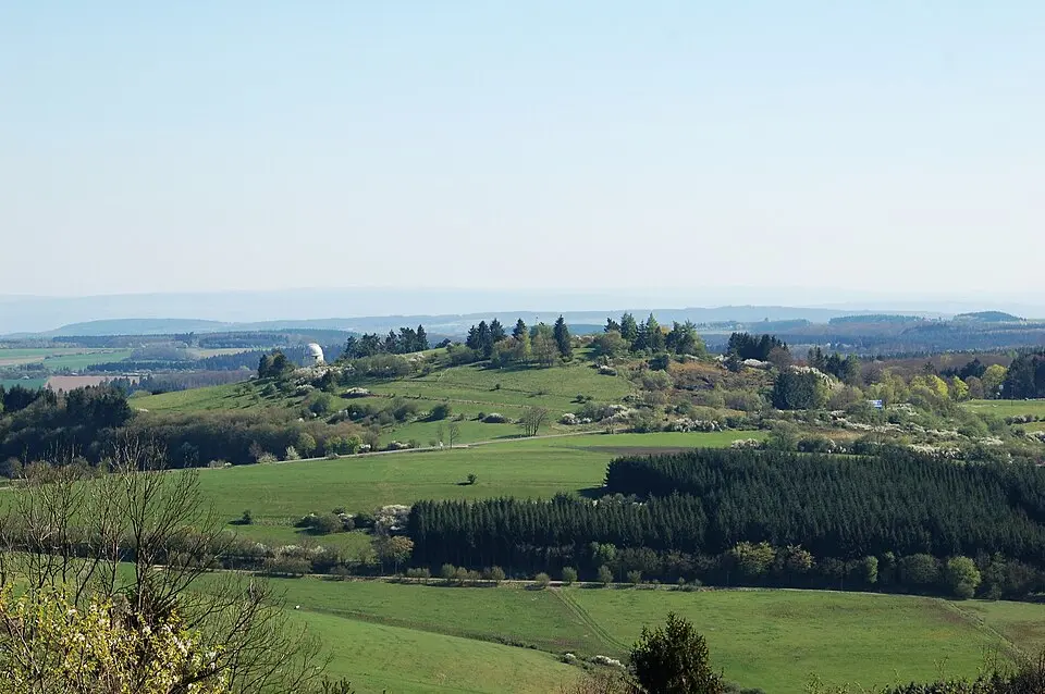 Image: Mabol! · CC BY-SA 3.0 Hoher List