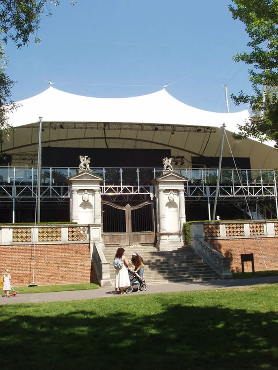 Holland Park Theatre