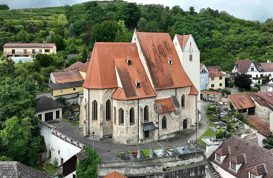 Slika: C.Stadler/Bwag · CC BY-SA 4.0 Pfarrkirche Hollenburg