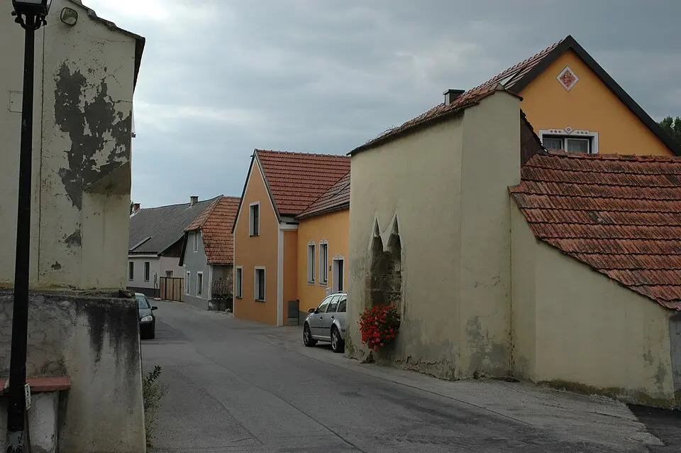 Slika: Bauer Karl (talk) · CC BY-SA 3.0 AT Ehem. Markttor