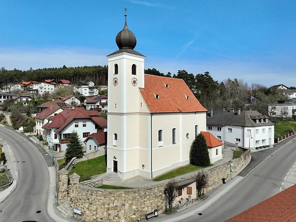Kath. Pfarrkirche Mariae Himmelfahrt