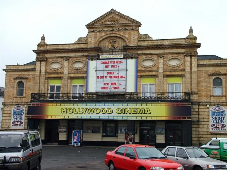 Hollywood Cinema