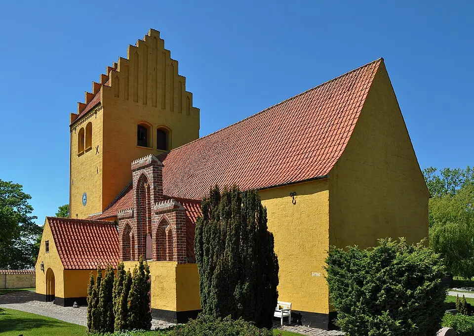 Holtug Kirke
