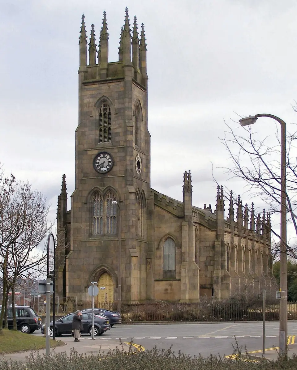 Slika: David Dixon · CC BY-SA 2.0 Holy Trinity Church, Bolton