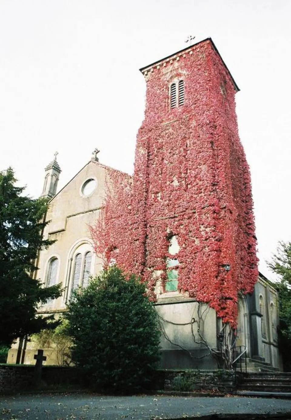 Bild: Chris Downer · CC BY-SA 2.0 Holy Trinity Church, Brathay