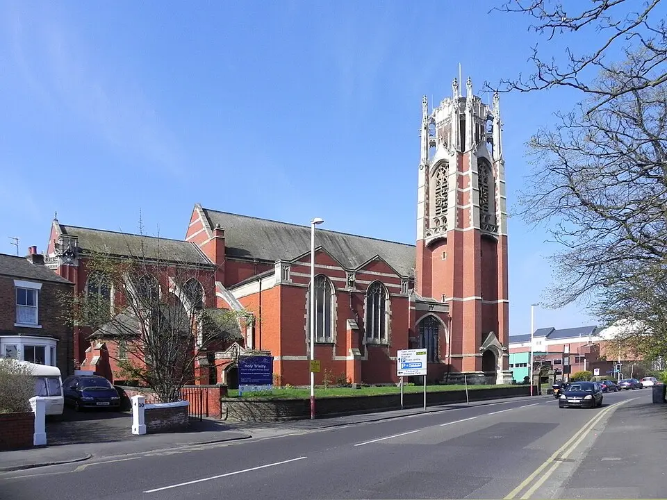 Slika: David Dixon · CC BY-SA 2.0 Holy Trinity Church (Southport)
