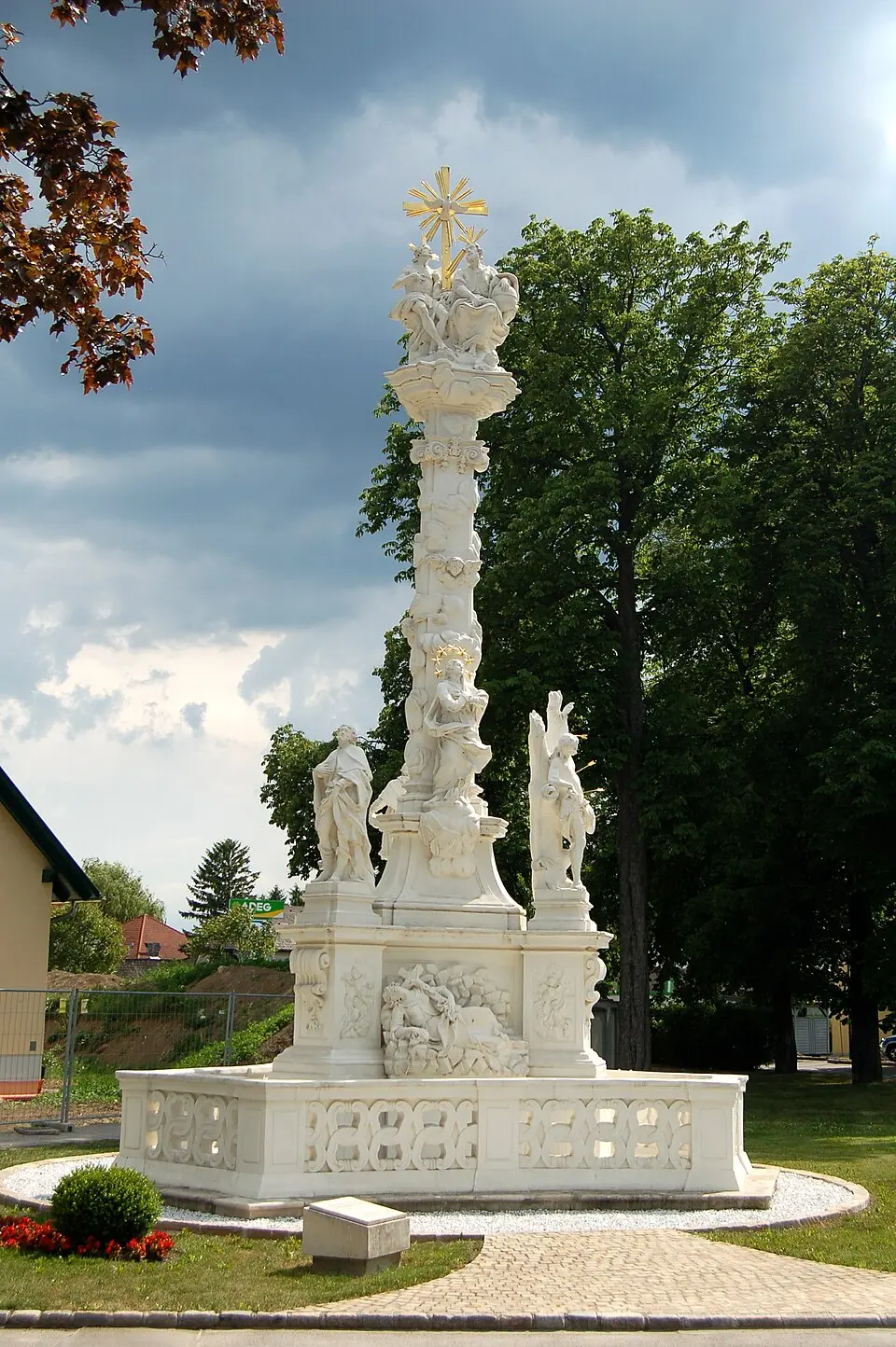 Pest-/Dreifaltigkeitssäule