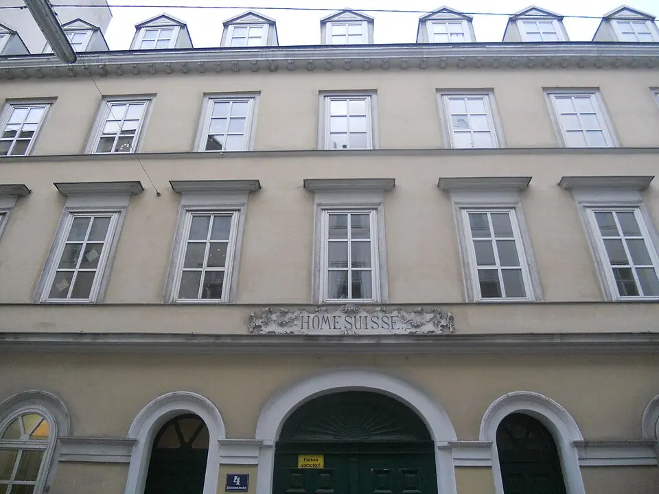 Miethaus, Home Suisse