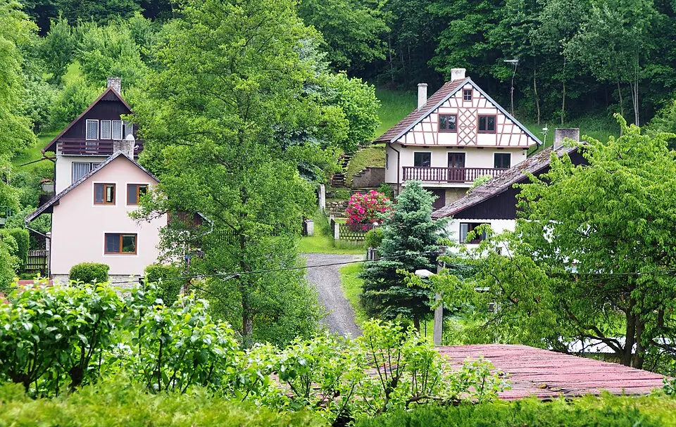 Horní Lažany