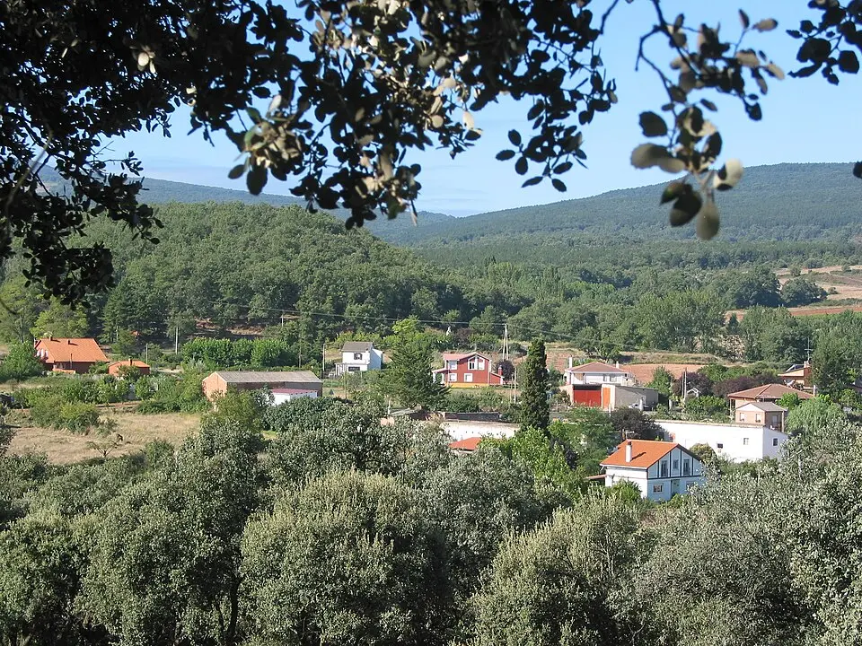 Obrázek: Gurrea · CC BY-SA 4.0 Hornos de Moncalvillo