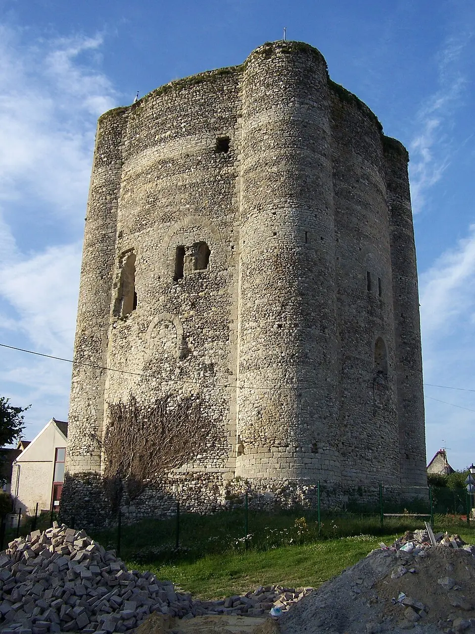 donjon de Houdan