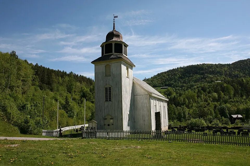 Hovin kirke
