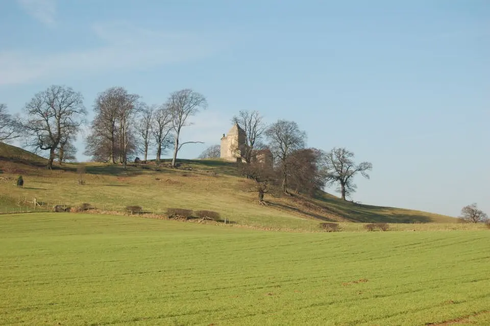 Site of medieval chapel and section of Fountains Park park pale, 170m south west of How Hill Farm