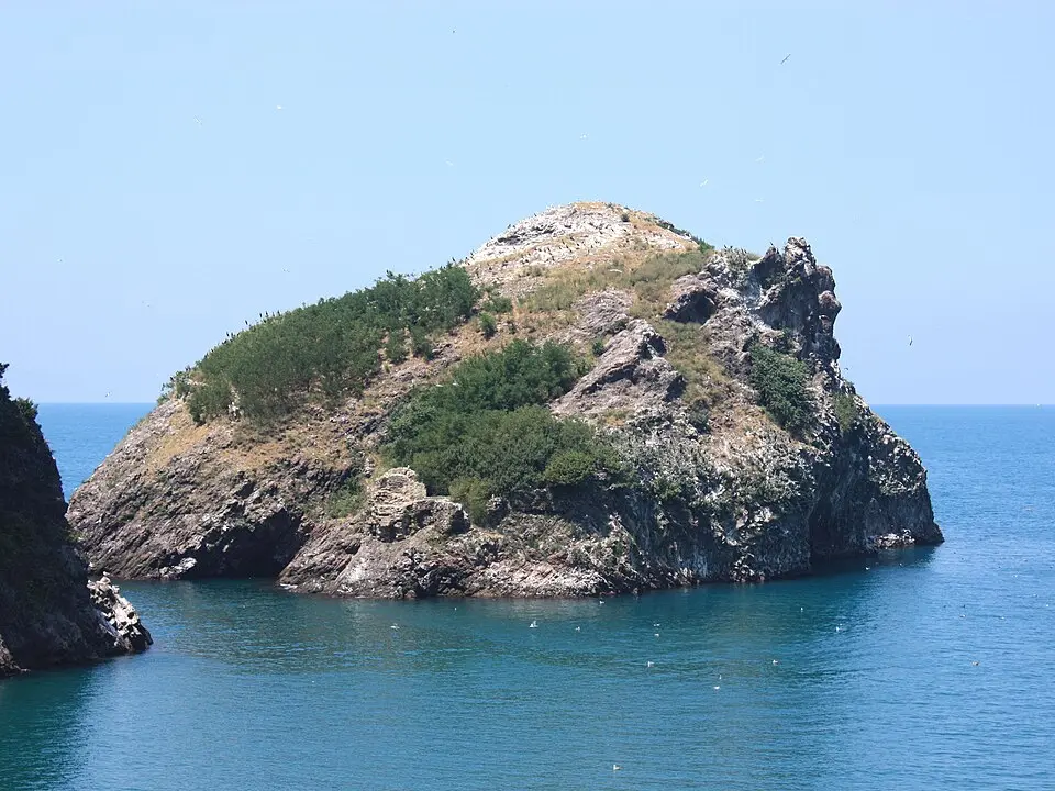 Hoynat Islet
