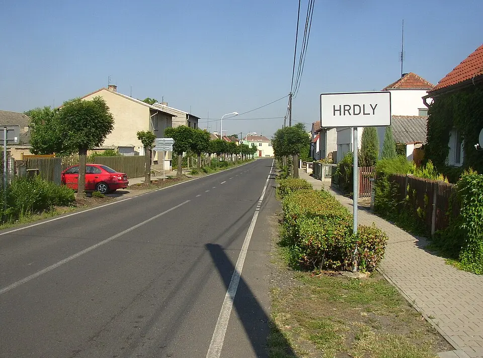 Hrdly