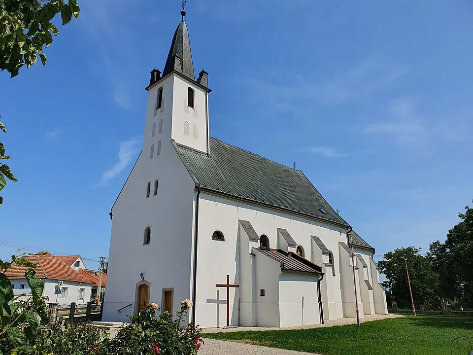 Slika: Akul59 · CC BY-SA 4.0 Hrnčiarovce nad Parnou