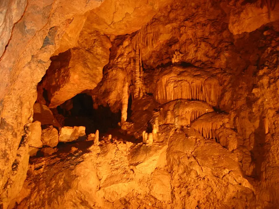 Abaligeter Höhle