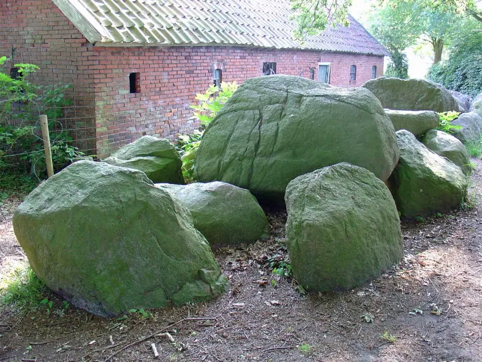 Terrein met hunebed D3 en D4