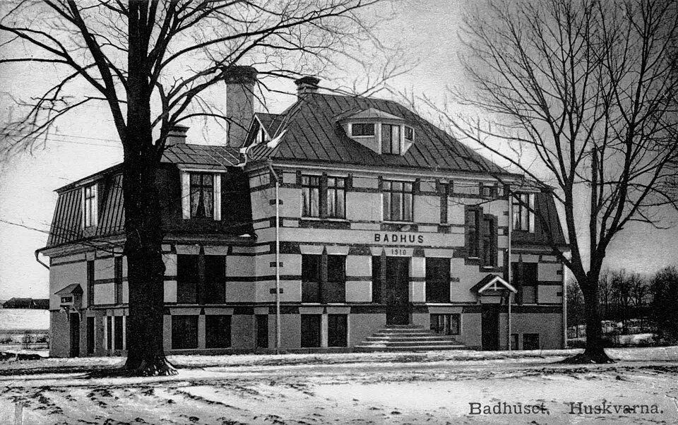 Huskvarna stads varmbadhus