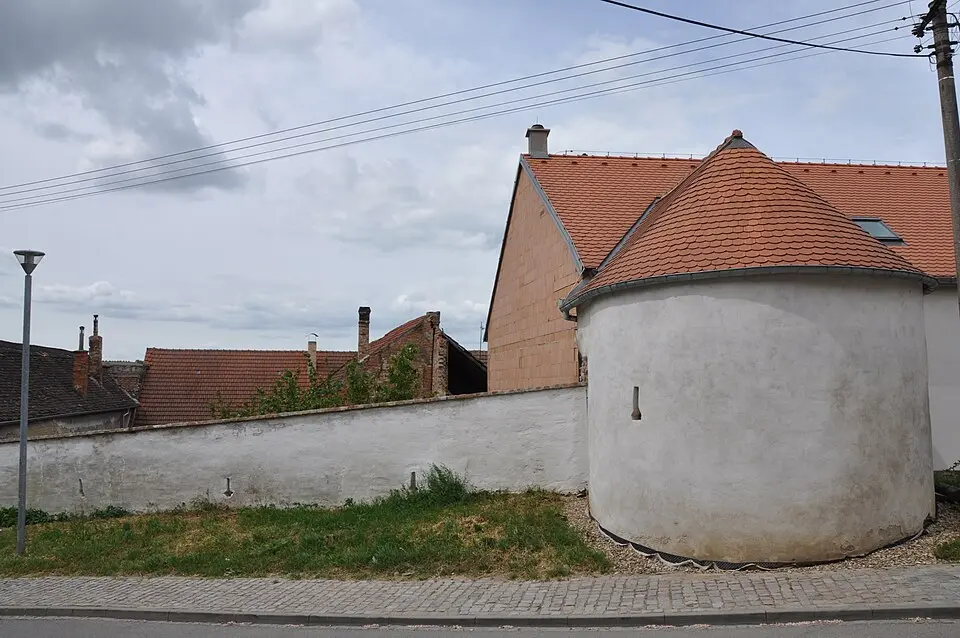 městské opevnění v Hustopečích