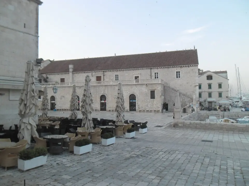 Hvarsko kazalište