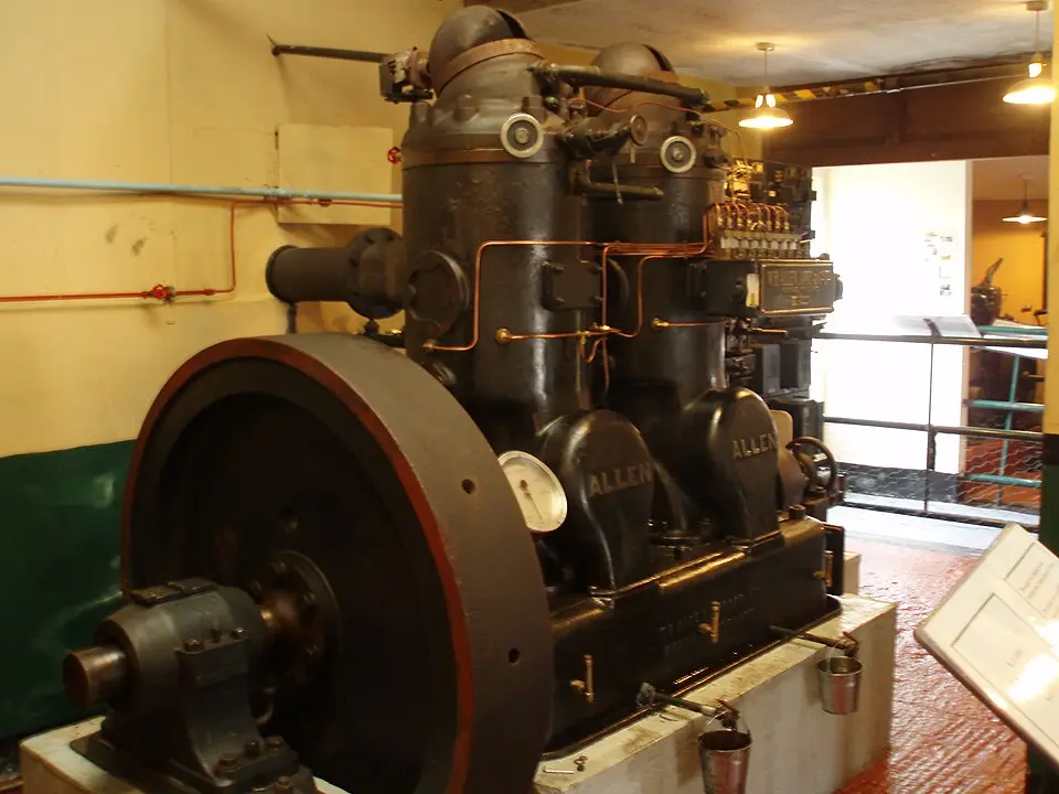 Slika: J.Grover (Jozg44) · CC BY-SA 3.0 Internal Fire Museum of Power