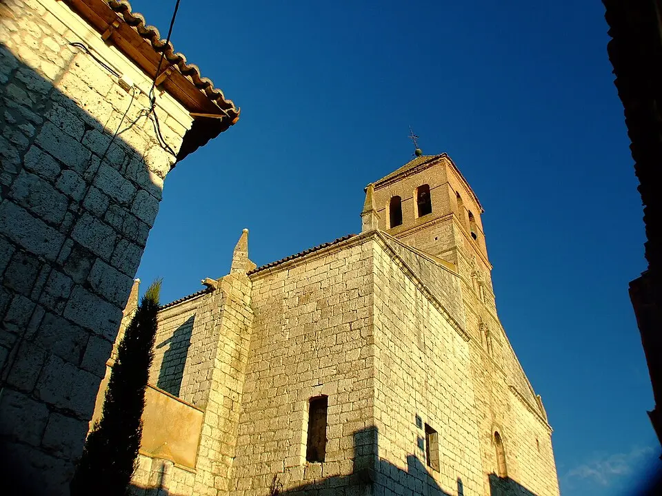 Slika: Trasgo82 · CC BY-SA 3.0 ES iglesia de El Salvador