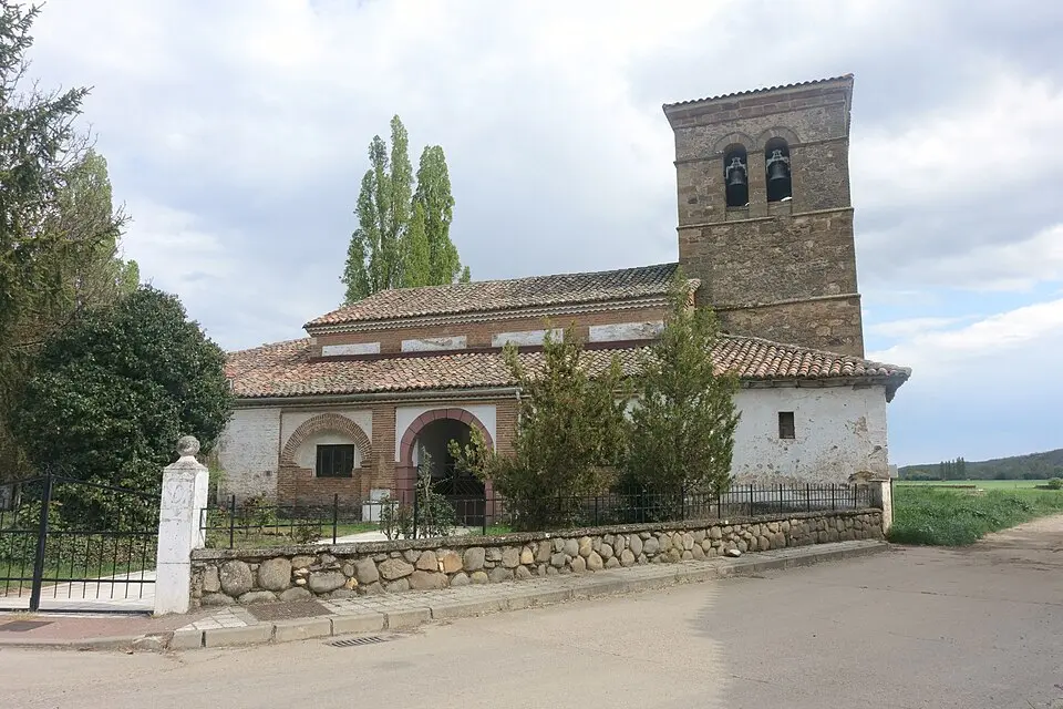 Mantinos