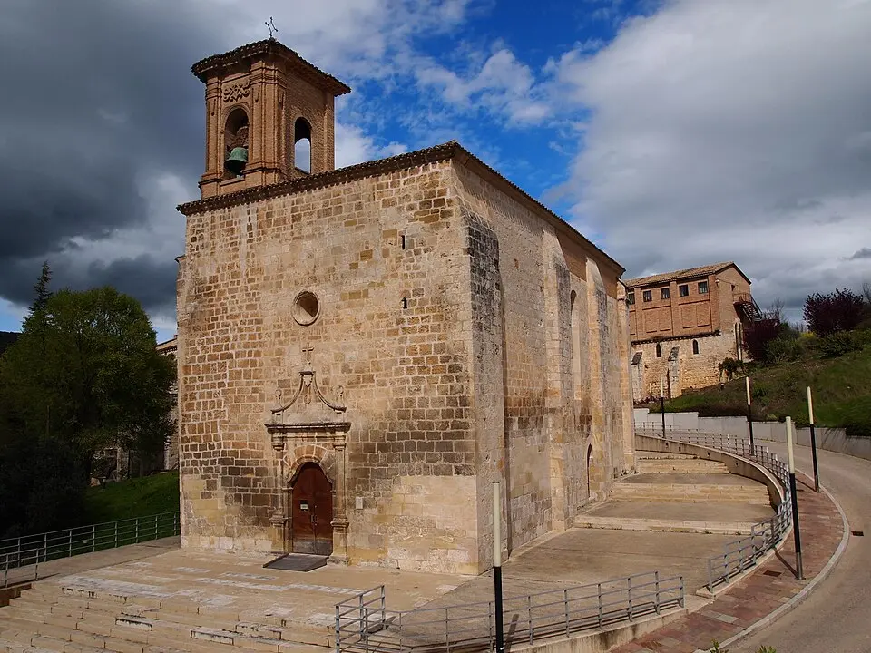 Iglesia de Santa María Jus del Castillo