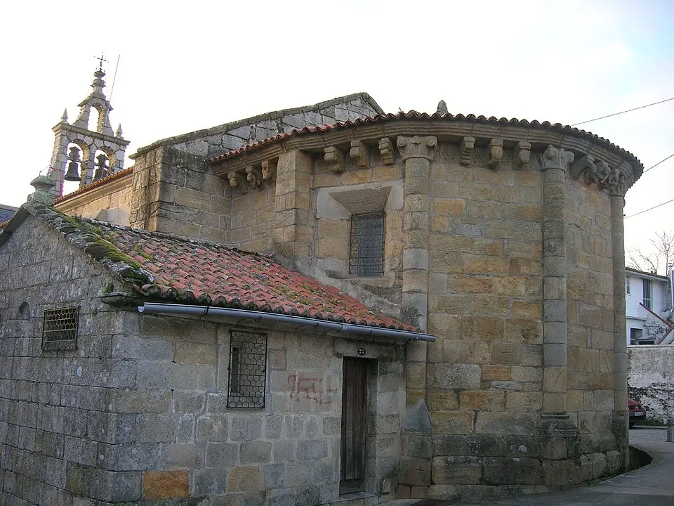Igrexa de Santiago de Bembrive