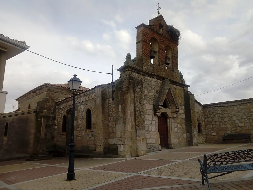 El Pino de Tormes