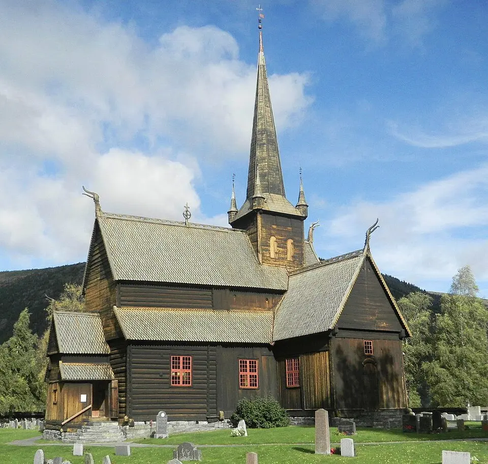stavkirke de Lom