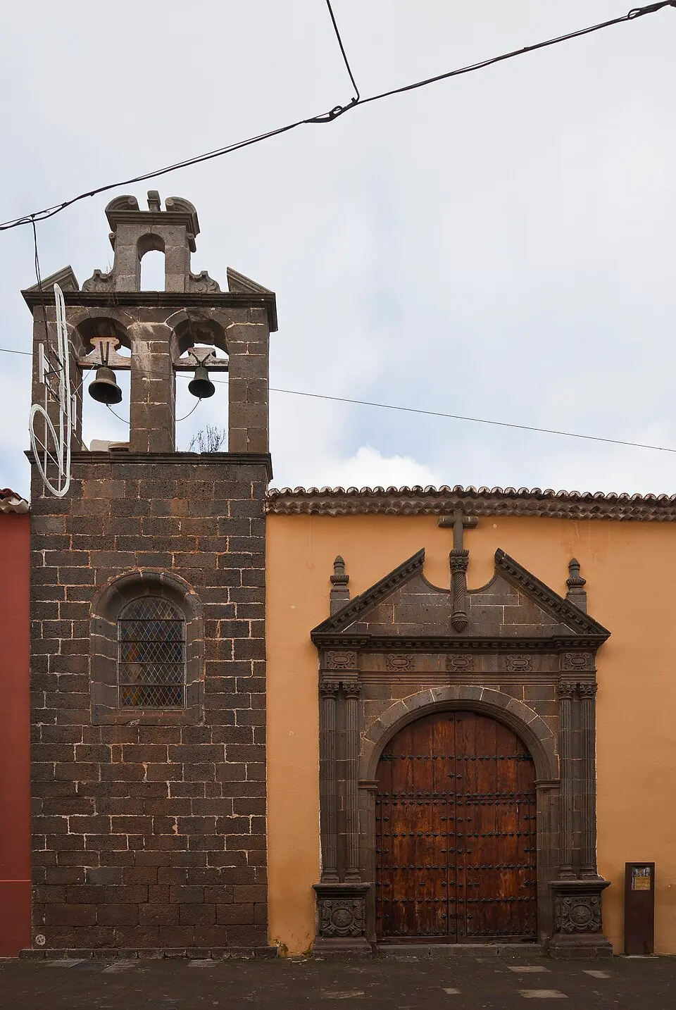 Hospital e Iglesia de Nuestra Señora de Los Dolores