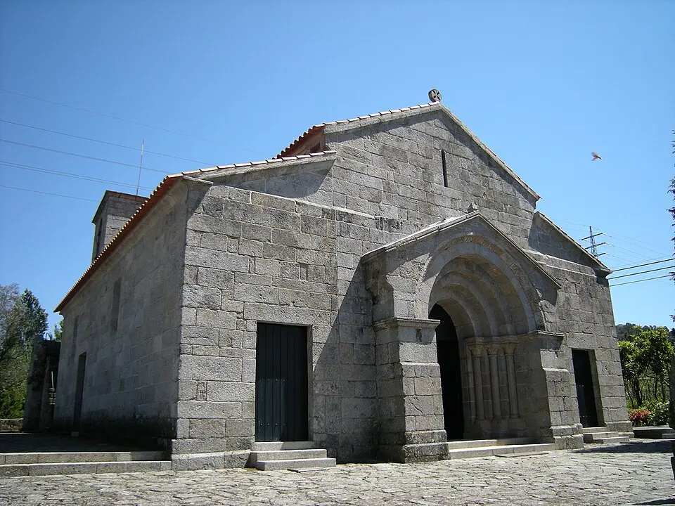 Igreja de Santa Maria de Airães