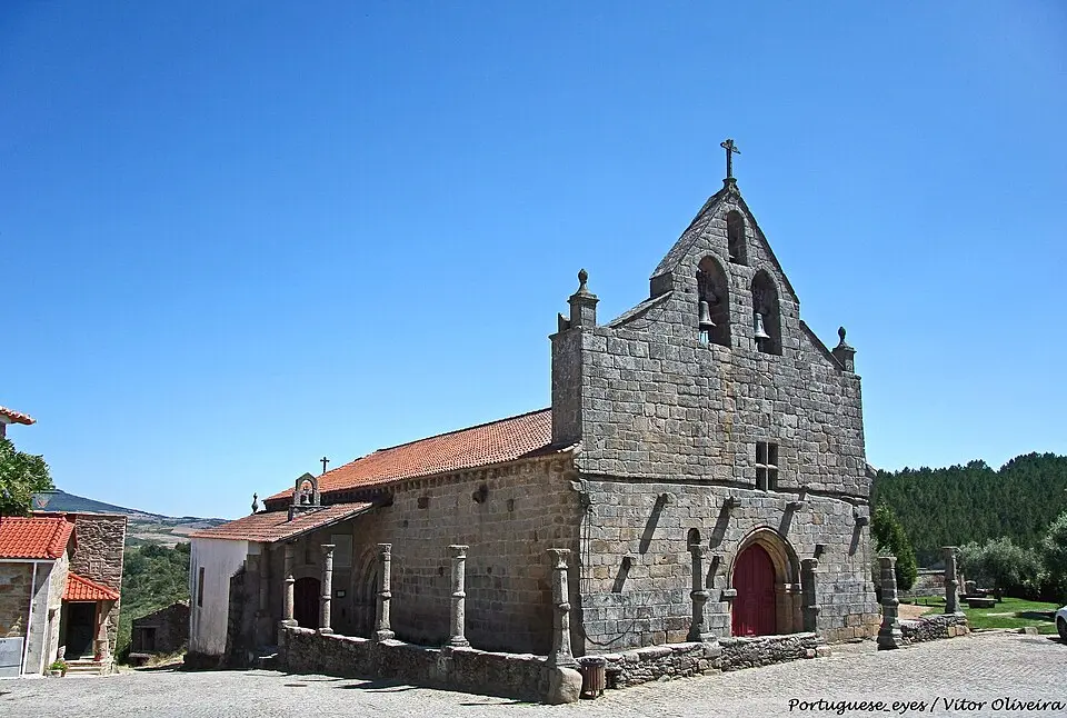 Igreja Matriz de Santa Maria de Azinhoso