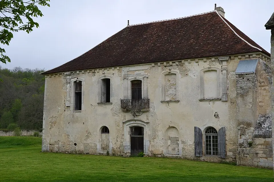 Bild: Pline · CC BY-SA 3.0 Kloster Quincy