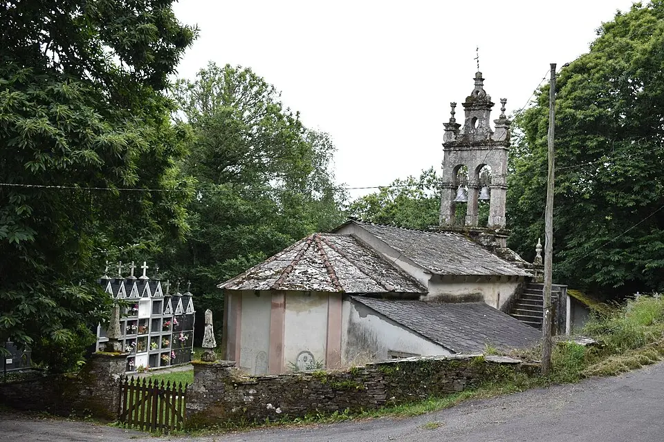 Church of Santa María de Goo