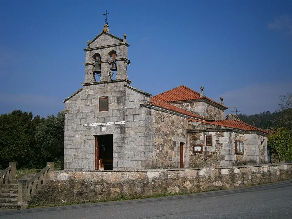 San Esteban de Larín