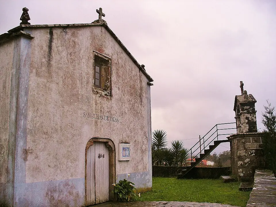 Tarás