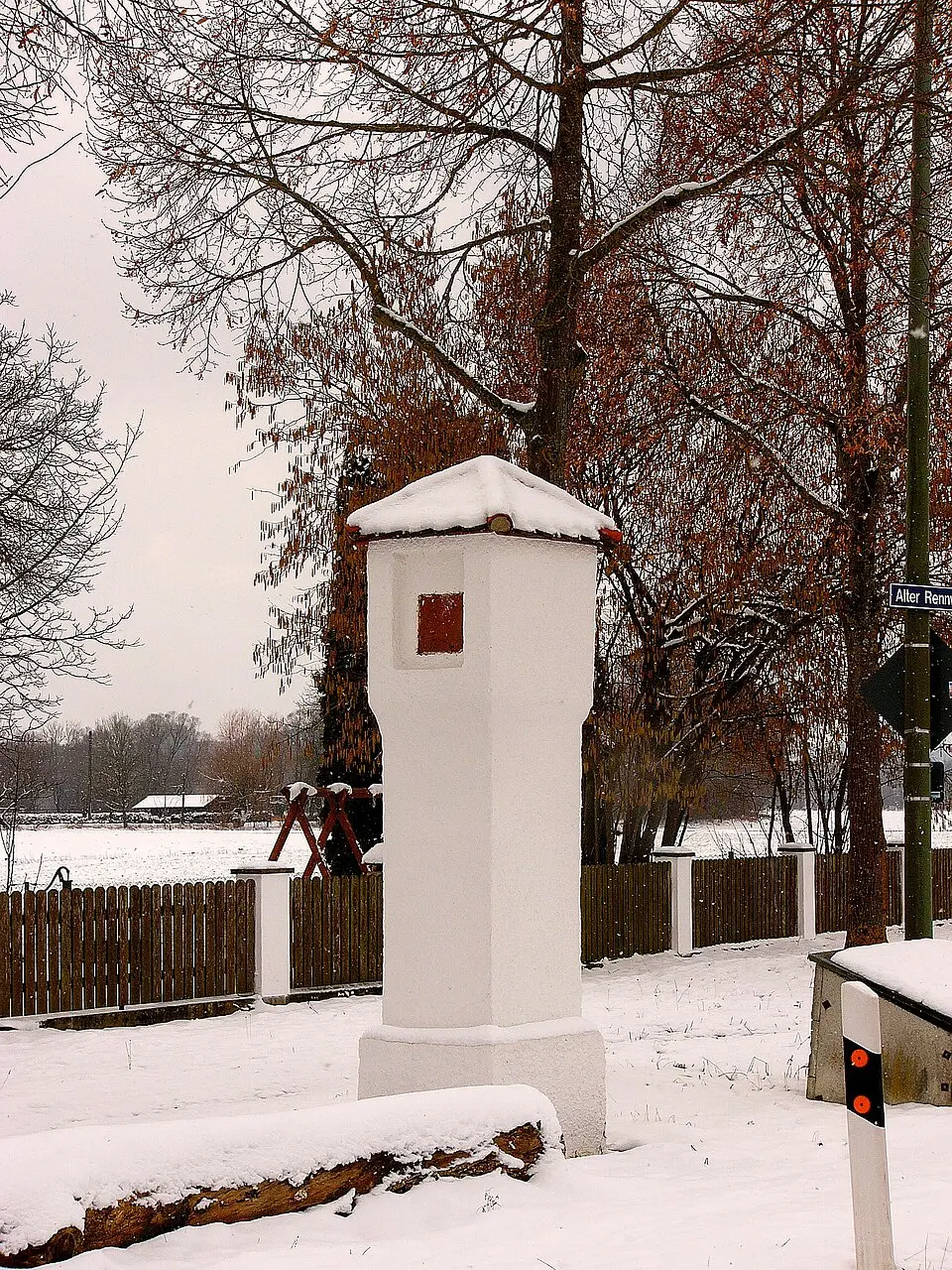 Obrázok: Gliwi · CC BY-SA 3.0 IV. Burgfriedenssäule Landshut