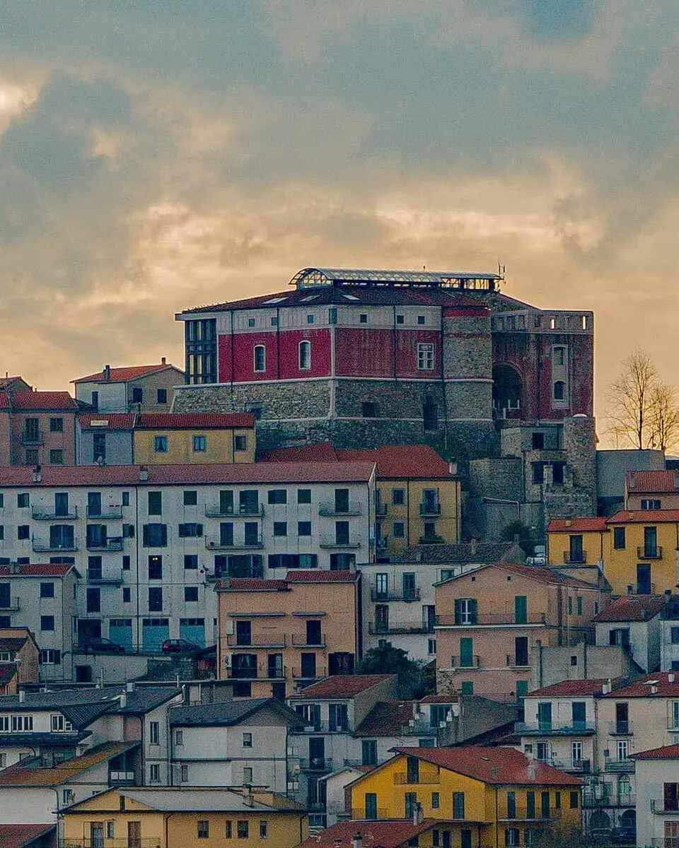 Aragonese Castle