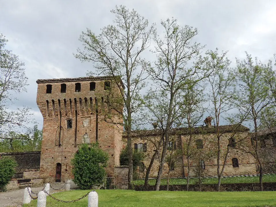 castello di Paderna